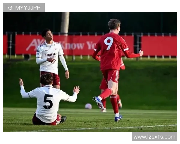 国王杯惊天冷门利物浦狂胜尤文图斯引发全场震撼