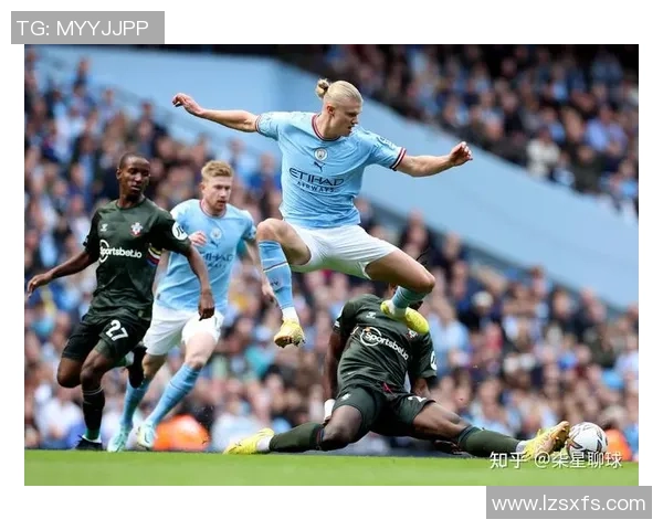 欧联杯曼城大胜那不勒斯逆转时刻点燃全场激情与转会传闻