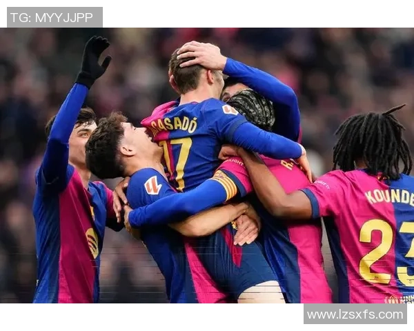 欧冠大战：那不勒斯狂胜马竞五球红牌事件引发全场热议