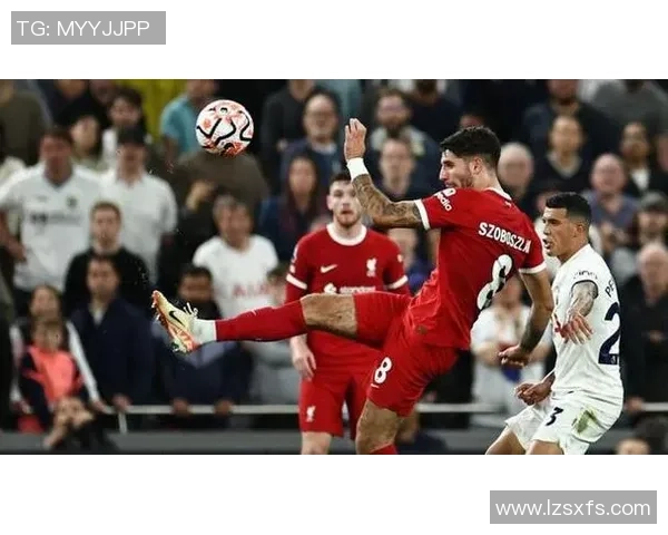 热刺在国王杯中以3-0战胜利物浦补时进球引发争议判罚全场沸腾