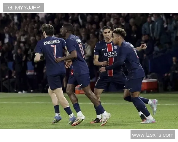 欧联杯精彩对决本菲卡大胜巴黎圣日耳曼神扑瞬间震撼全场数据分析